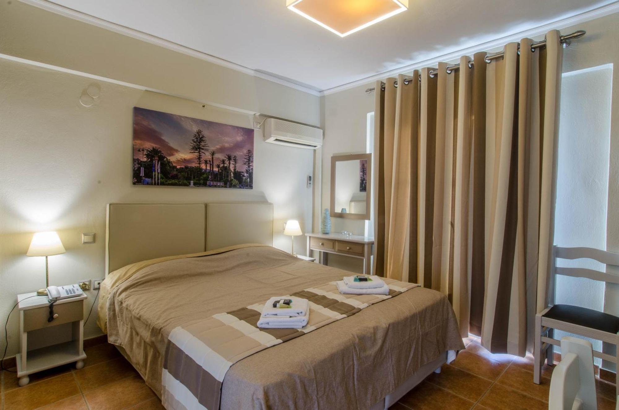 Plaka Studios Καρφάς Εξωτερικό φωτογραφία