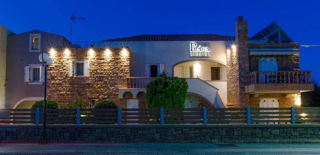 Plaka Studios Καρφάς Εξωτερικό φωτογραφία