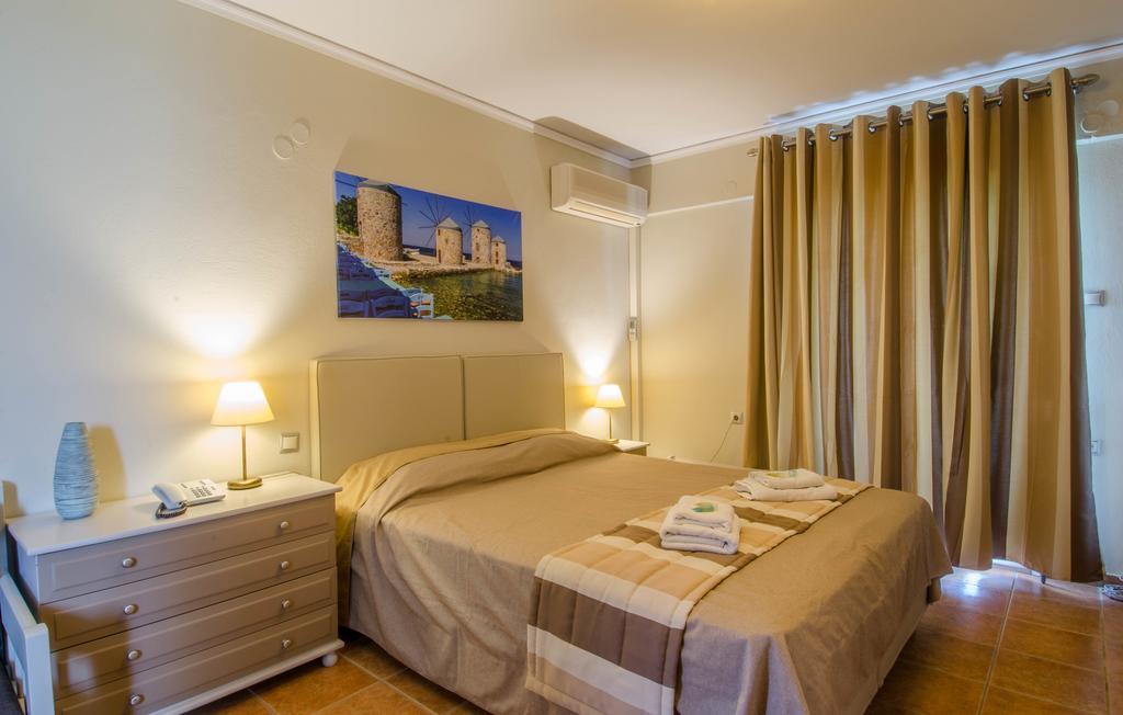 Plaka Studios Καρφάς Εξωτερικό φωτογραφία