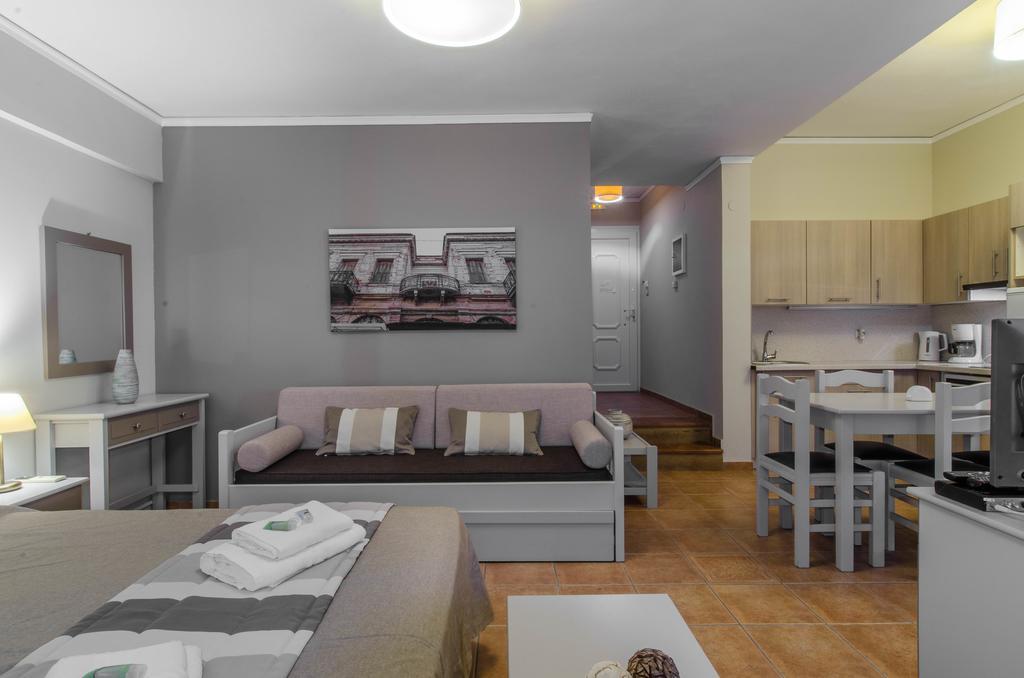 Plaka Studios Καρφάς Εξωτερικό φωτογραφία